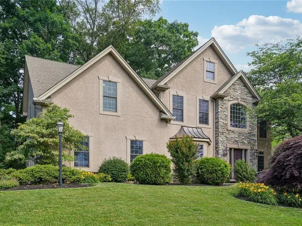 6127 Palomino Dr, Allentown, PA 18106