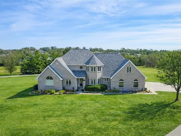 3113 Cedar Crest Ln, Chillicothe, MO 64601