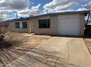 10451 Hodges Cir, El Paso, TX 79924