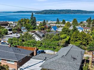 22023 11th Ave S, Des Moines, WA 98198