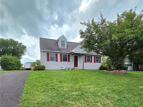 197 Washington St, Red Hill, PA 18076