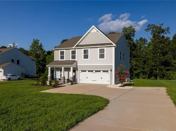 138 Sherwood Ct, Advance, NC 27006