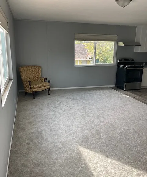 3721 Hoen Ave — Photo 3
