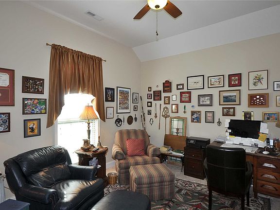 5th image of 8516 Rolling Oaks Dr SE