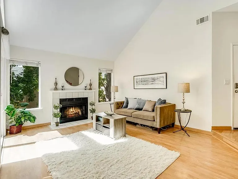 Modern High Ceilings, Wood Floors.