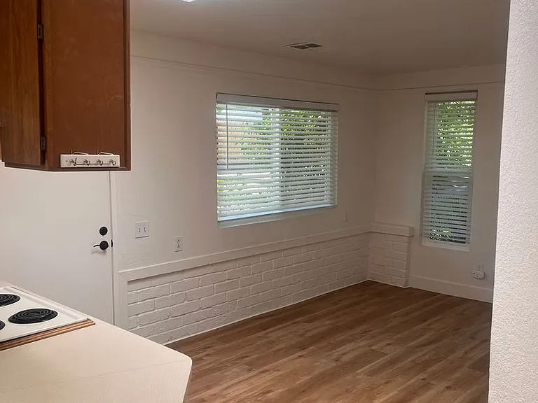 8141 Forest Oak Way #B — Photo 5
