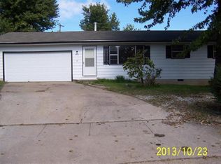 2317 N Bess Pl, Springfield, MO 65803