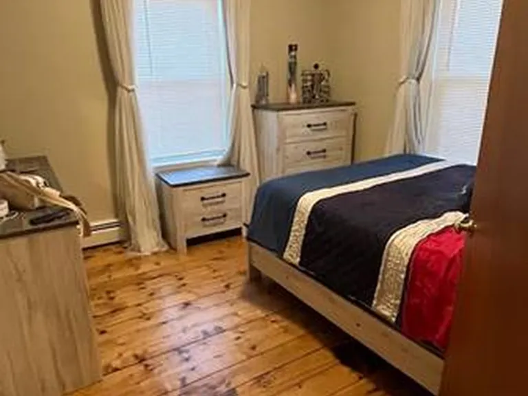 484 Park Ave #2 — Photo 6