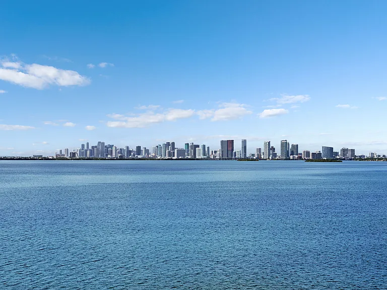 Wake Biscayne Bay — Photo 24