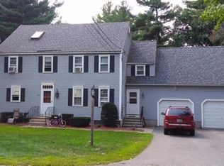 13 Dexter St #B, Derry, NH 03038