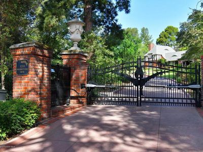 1219 Journeys End Dr, La Canada Flintridge, CA, 91011