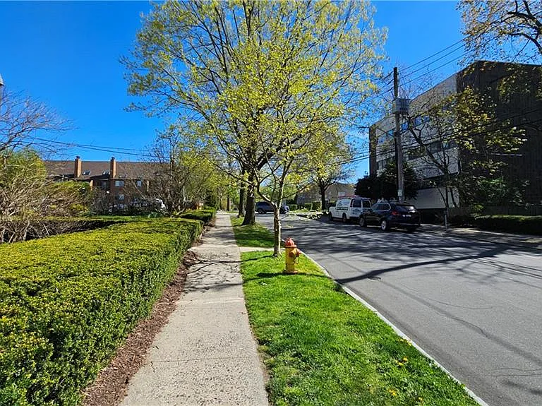 3 Greenridge Ave #D7 — Photo 7