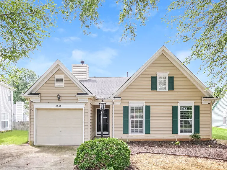 8809 Little Hampton Pl — Photo 1