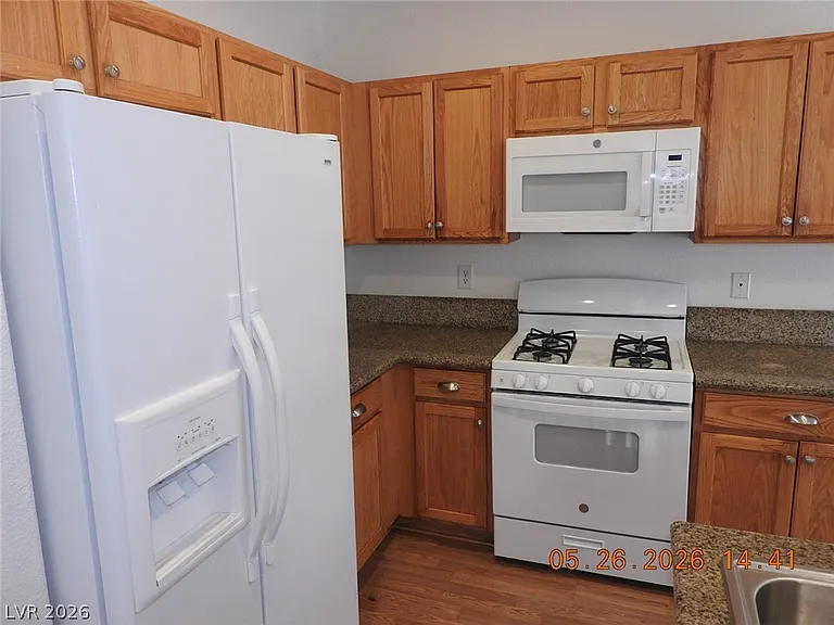 3732 Stowe Creek Ave — Photo 8