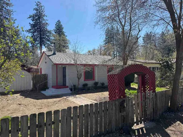 19124 Brookside Ave, Weed, CA 96094