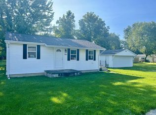 951 Grayston Ave, Huntington, IN 46750