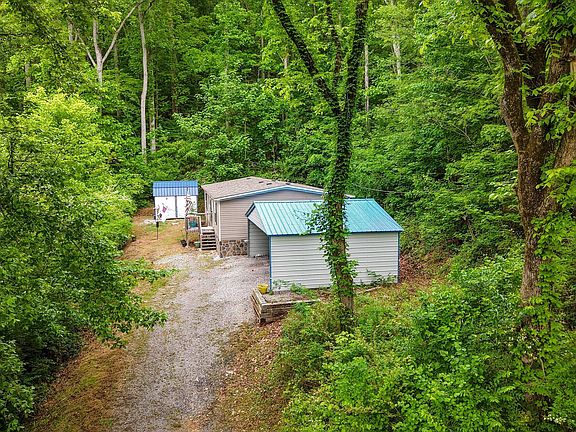 3rd image of 8360 Brickyard Rd