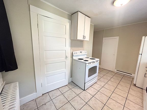 3rd image of 19 Forest St #B