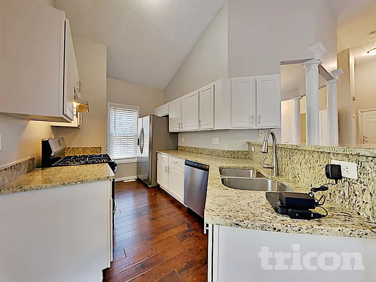 806 Board Walk Ct — Photo 9