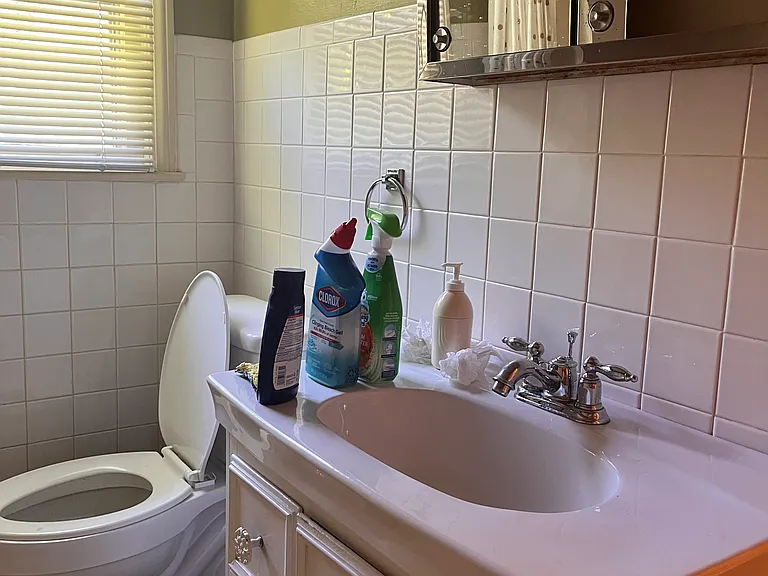 1433 W Hamilton St — Photo 13