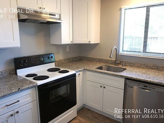 4th image of 848 Opal Dr APT 4