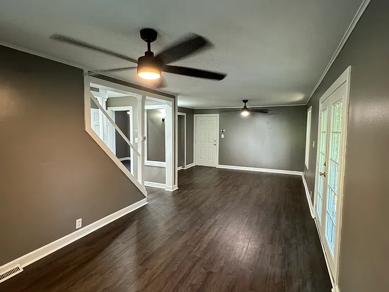 191 Frost Rd — Photo 6