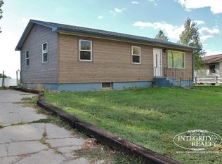 111 Ponderosa Dr, Miles City, MT 59301