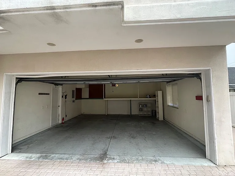 413 N Elena Ave #C — Photo 46