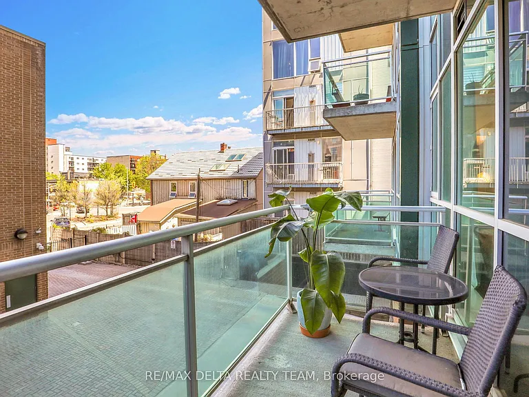 134 York St #205 — Photo 23