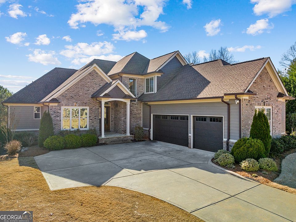 1st image of 5985 Fairway Park Ln