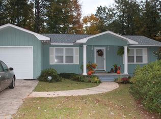 1818 Cathy Cir, Alexander City, AL 35010