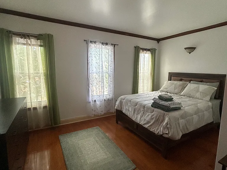 4 S Gilmor St — Photo 30