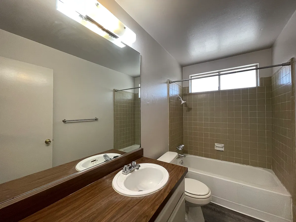 Building Photo - 848 Rancheria Dr #C