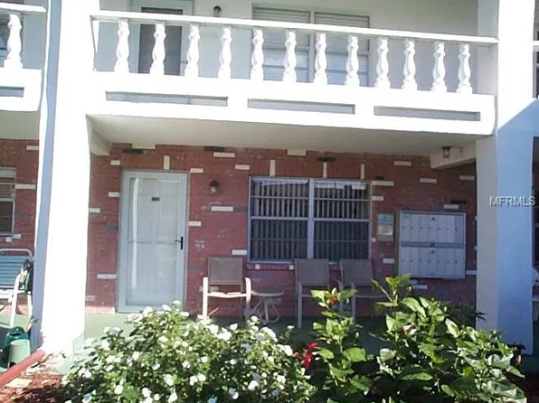 4746 Azalea Dr APT 106, New Port Richey, FL 34652
