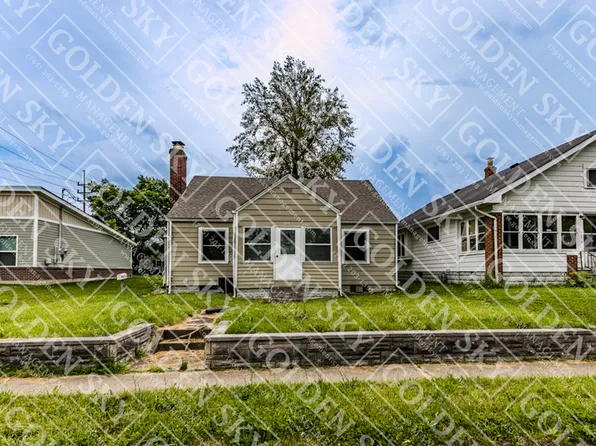 811 E Memorial Dr, Muncie, IN 47302