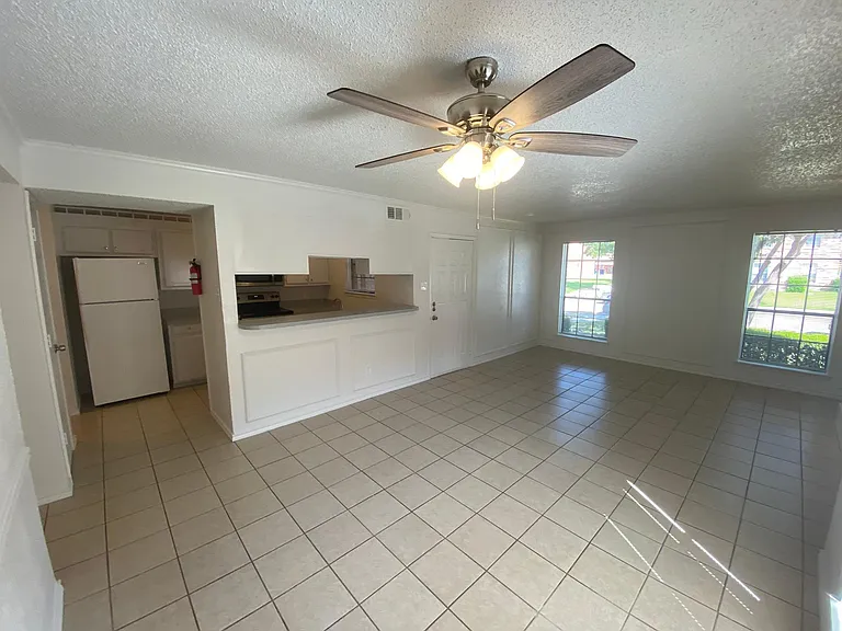 5540 Brookview Ct #A — Photo 8