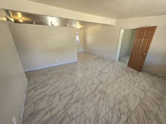 4 bed, 3.0 bath, 1480 sqft, $1,750 — Photo 3