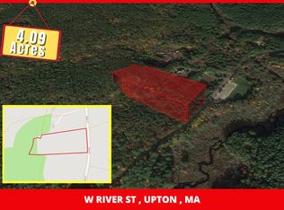 0 W River St, Upton, MA 01568