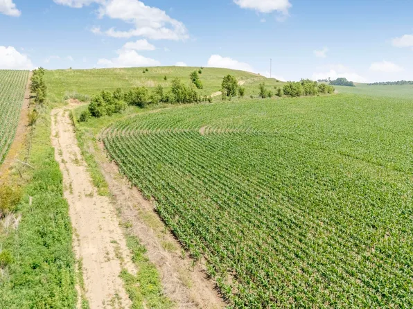 470th Ave, Beresford, SD 57004