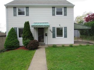 559 Independence Dr, Clairton, PA