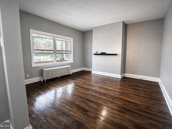 3rd image of 839 Railroad St