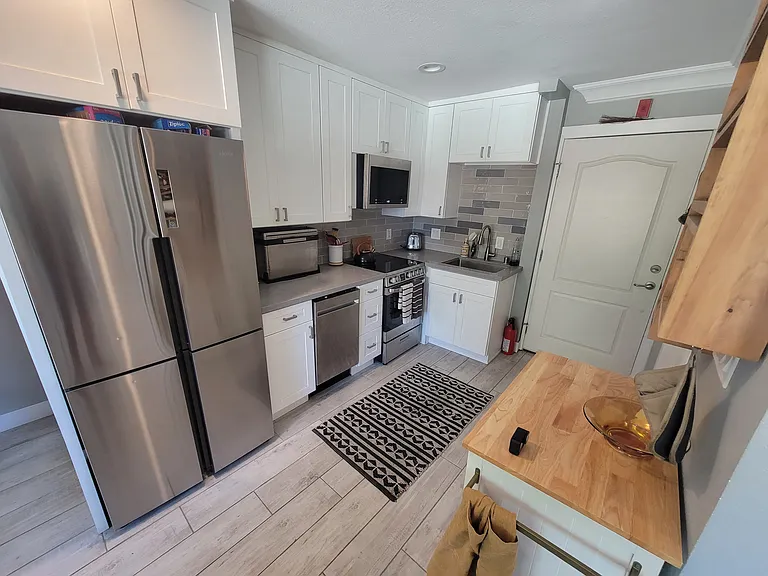 840 Turquoise St #216 — Photo 3