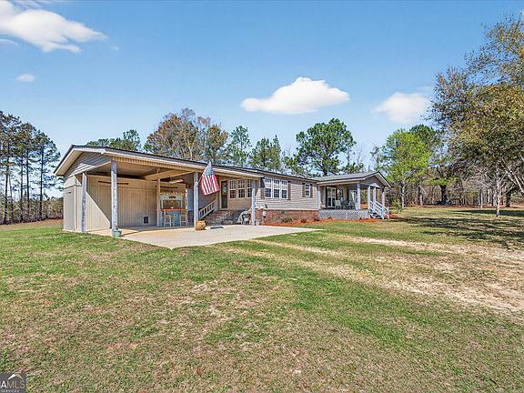 3rd image of 395 Winchester Rd