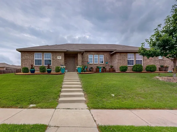 4016 Bear Brook Dr, Lancaster, TX 75146