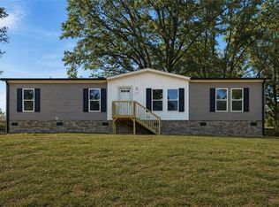 129 Ridgecrest Dr, Central, SC 29630