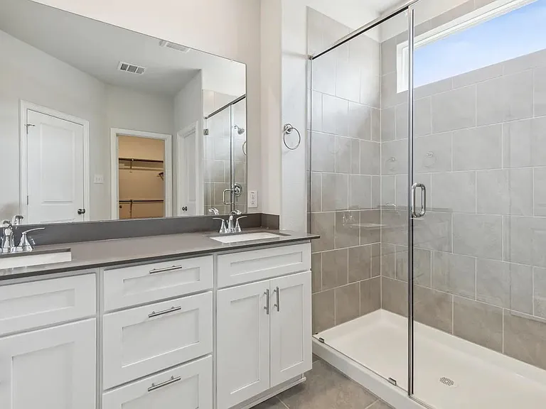 905 Sicily Blvd — Photo 11