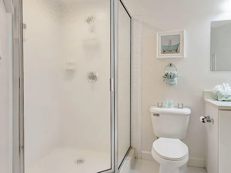 800 Uno Lago Dr #302 — Photo 36