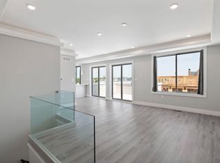 1633 N 2nd St, Philadelphia, PA 19122
