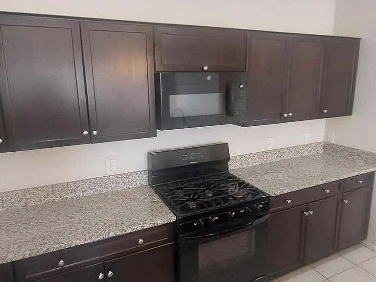30238 W Verde Ln — Photo 15