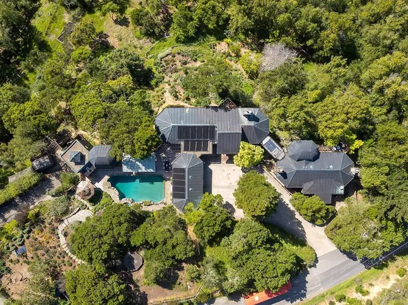 1100 Bayhills Drive, San Rafael, CA 94903